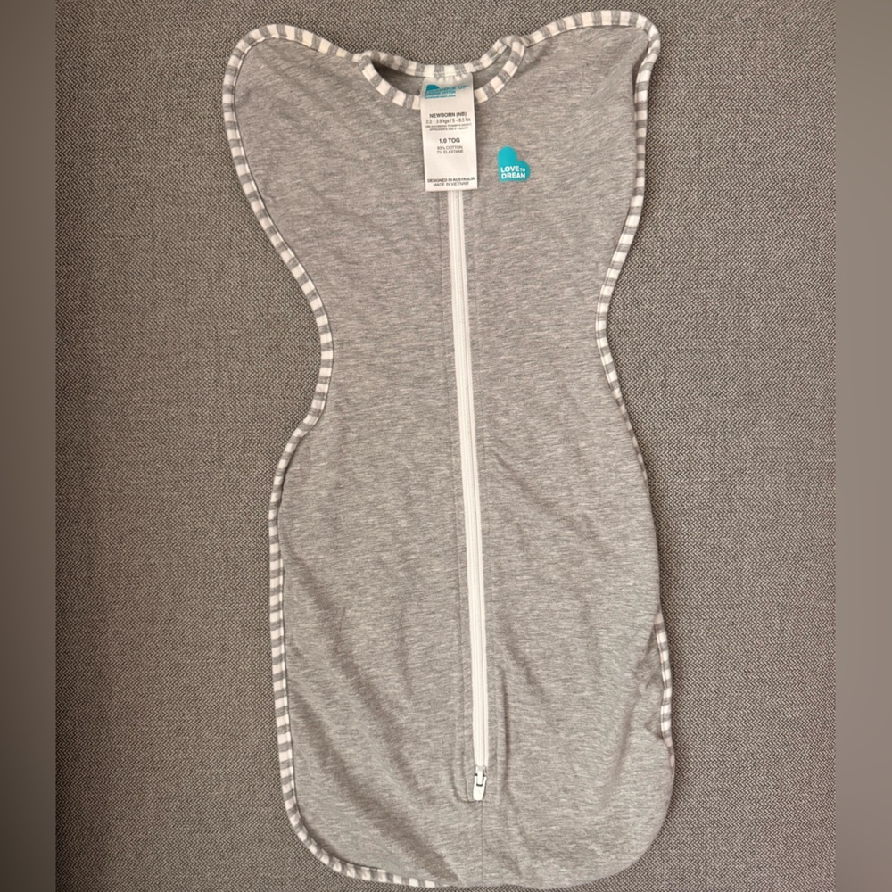 Love to Dream Baby Swaddle with Zipper